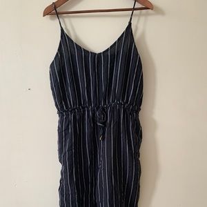 Universal Threads Striped Romper size L